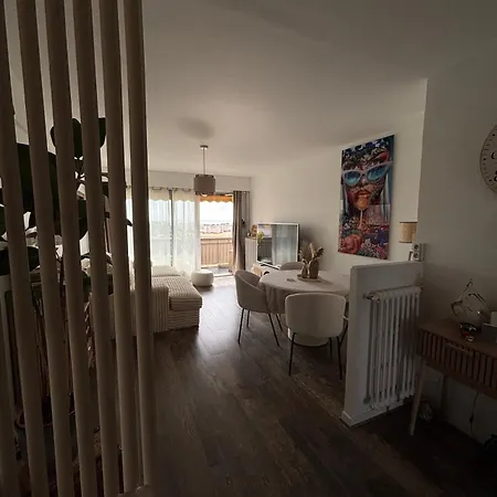 De Tim Apartment